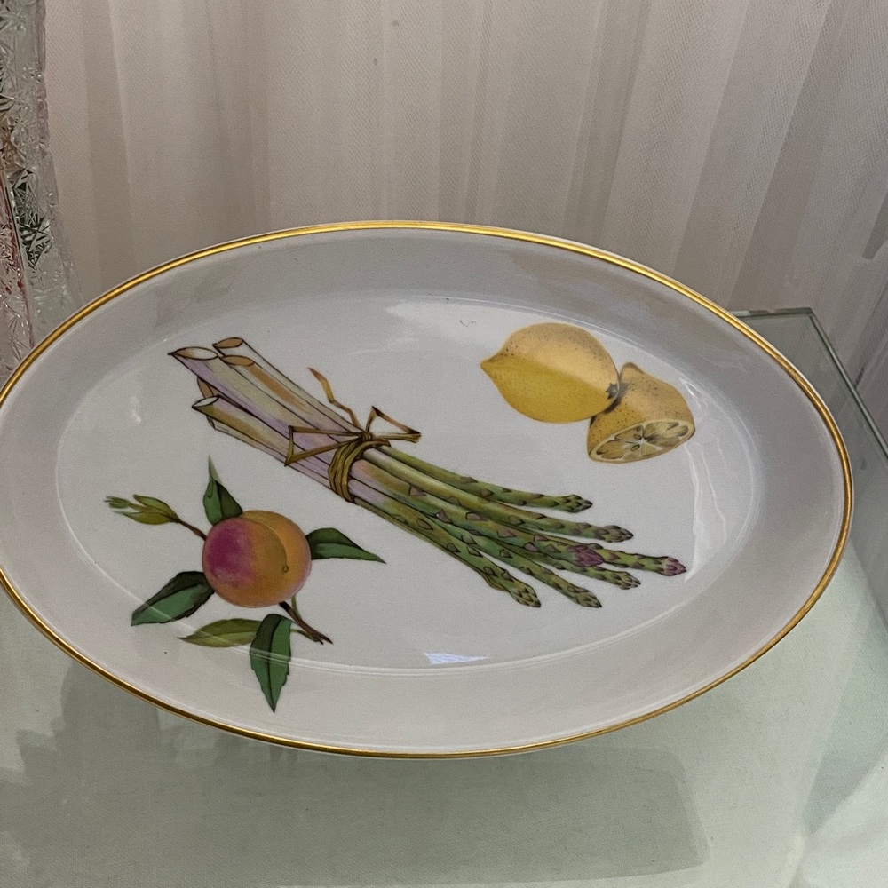 Vintage 80’s Royal Worcester Evesham Gold Rim Oval Serving Dish